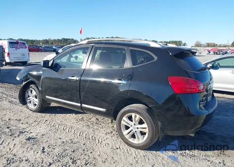 2015 Nissan Rogue Select S z USA, uszkodzony, nr VIN JN8AS5MT8FW154658